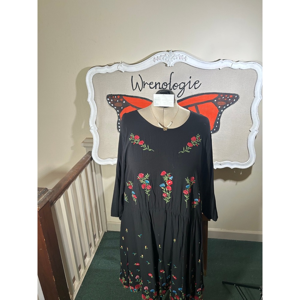 Torrid Embroidered Floral Skater Dress | Boho Midi Dress | Size 6